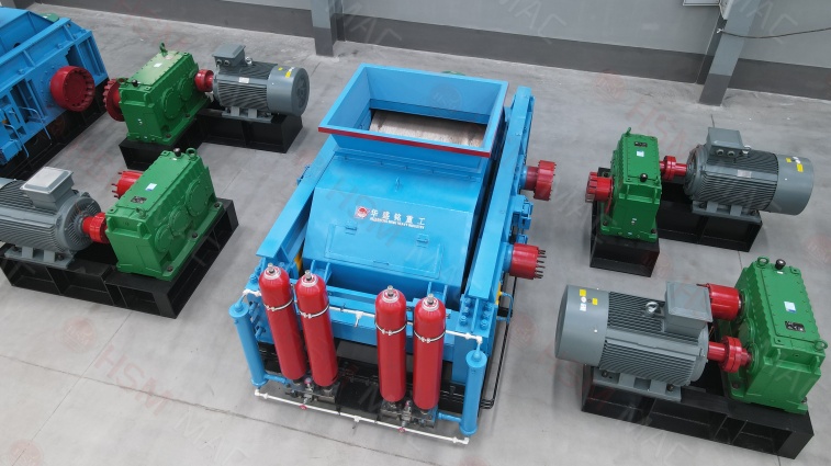 麻古石制砂設備怎么選？華盛銘對輥破耐用省電兩不誤