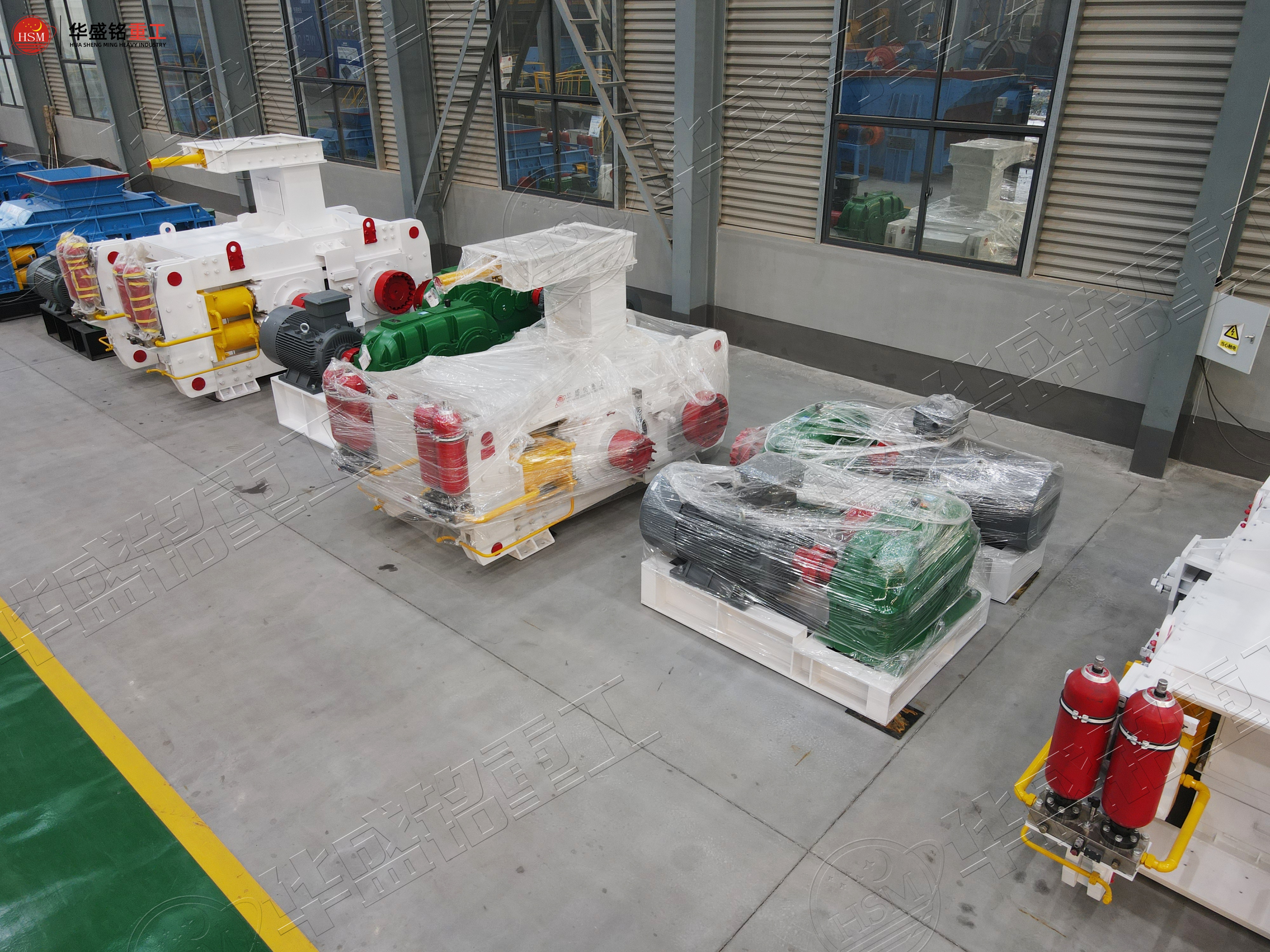 稀土礦、磷礦、銅礦全拿下！華盛銘高壓輥磨機破解“硬、粘、雜”難題